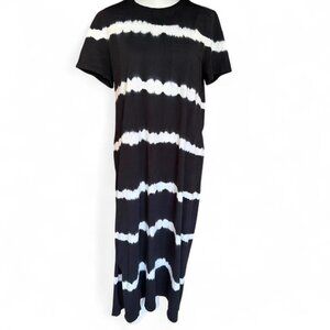 Women's 100% cotton tie-dye T- shirt maxi dress by time and Tru. Size 8/10